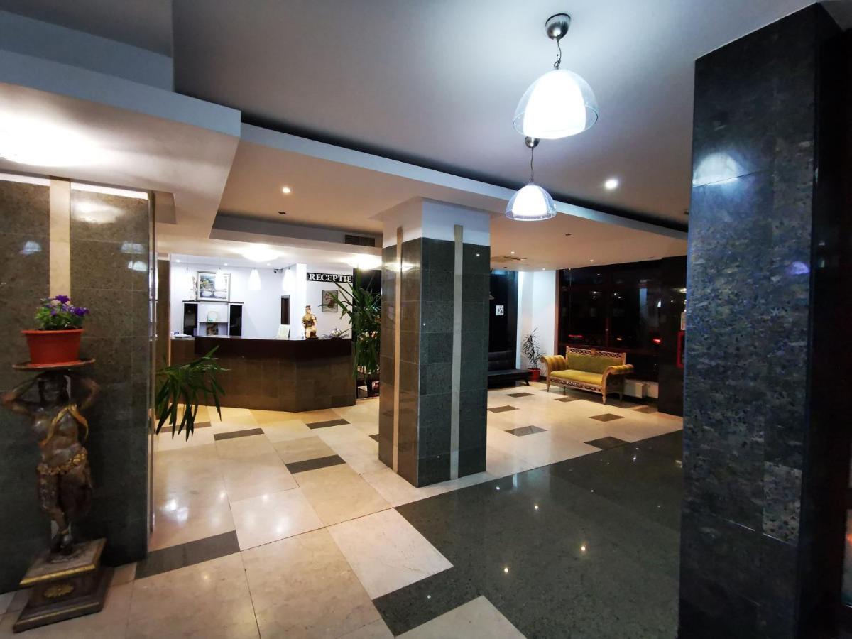 Hotel Severus Zalău Eksteriør bilde